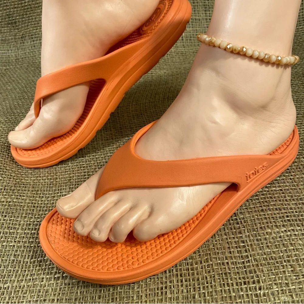 Totes Sandals Flip Flops Sol bounce Peach Thongs Size 8 - Picture 1 of 11